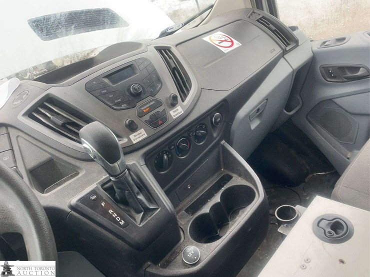 2018-ford-transit-image-13