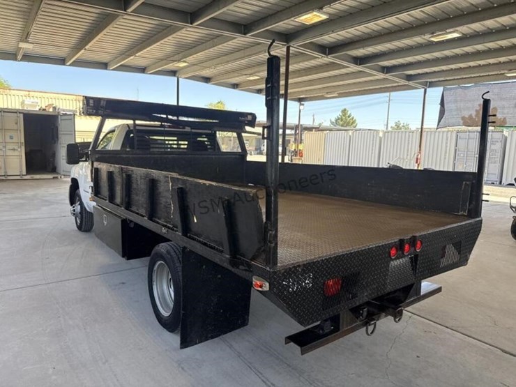 2008-chevrolet-silverado-3500hd-image-6