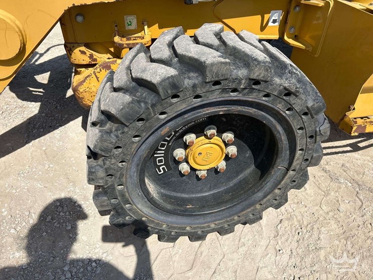 2011-caterpillar-420e-image-34