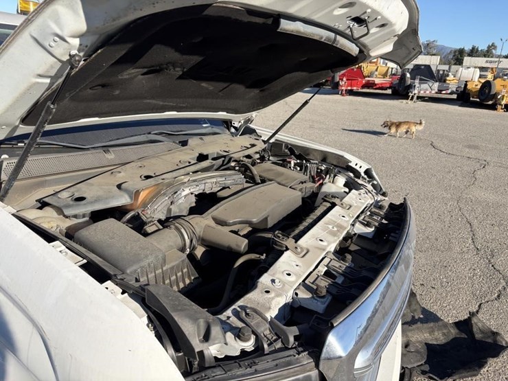 2019-gmc-canyon-sle-image-9