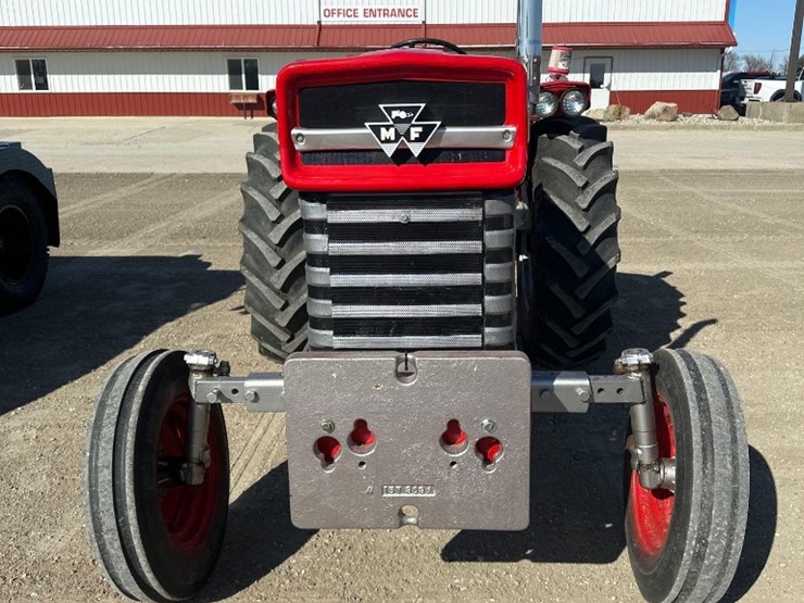 massey-ferguson-165-image-3