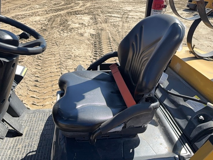 2021-caterpillar-2c6000-image-5