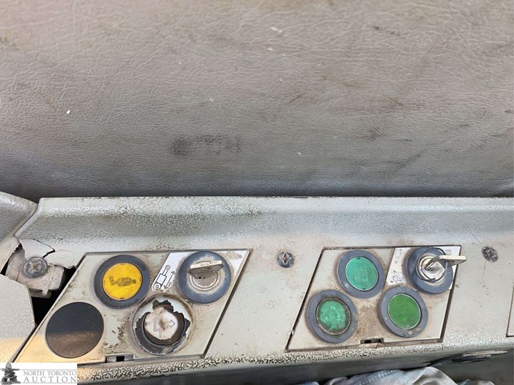 liebherr-r924-image-15