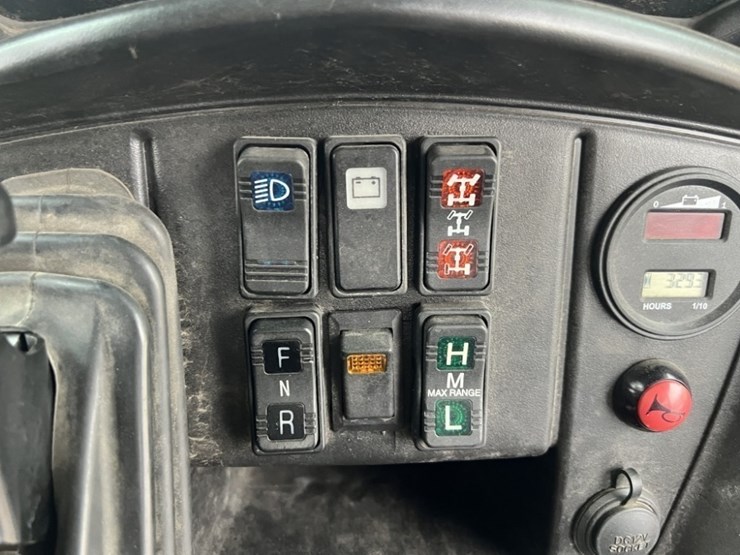 2010-polaris-ranger-ev-image-18