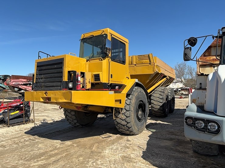 caterpillar-d400d-image-2