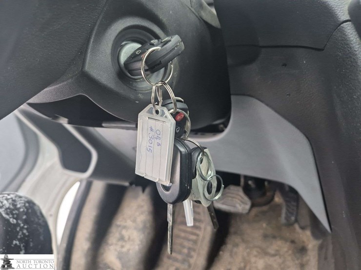 2016-ford-transit-image-16