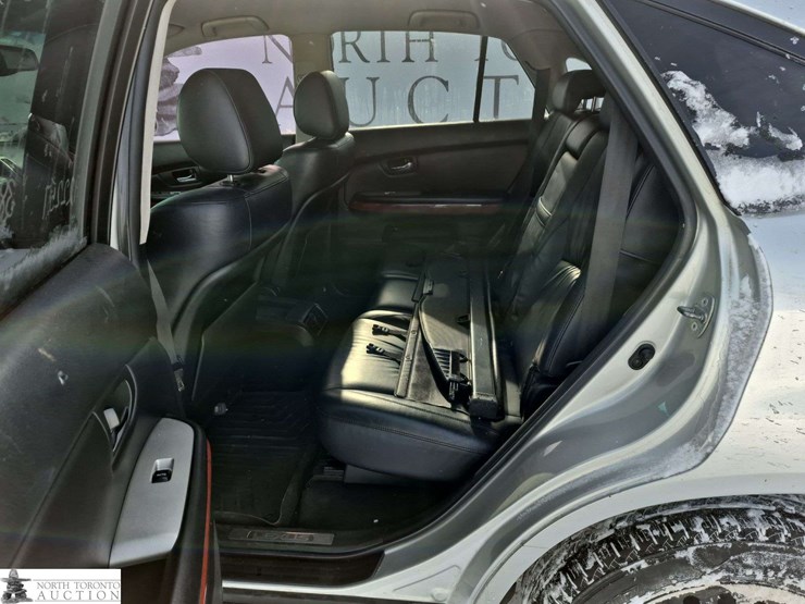 2005-lexus-rx330-image-26