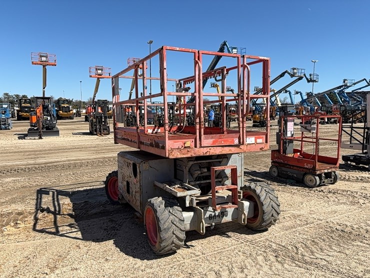 skyjack-sj6826rt-image-4