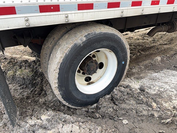 2016-international-durastar-4300-image-5