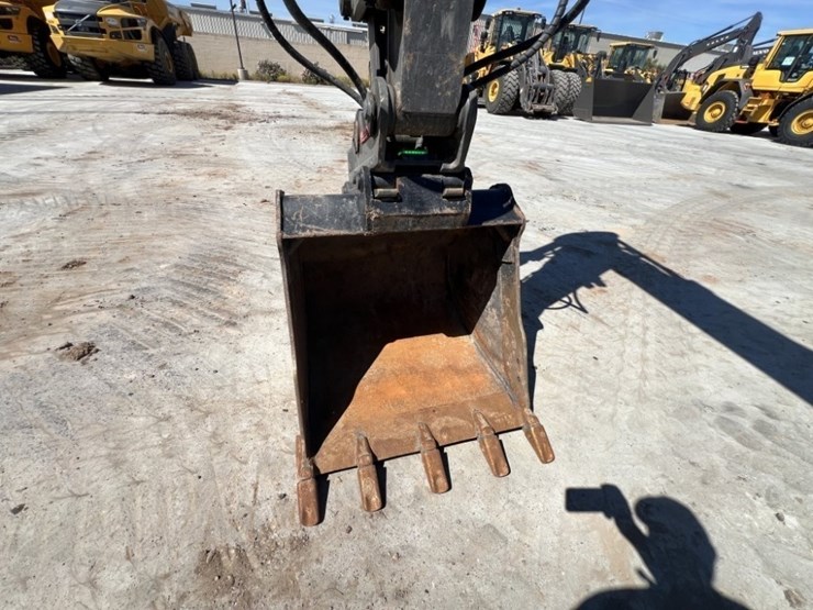 2024-volvo-ecr88d-image-12