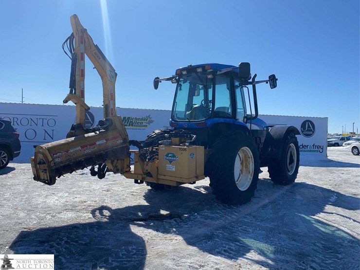 2013-new-holland-tv6070-image-1