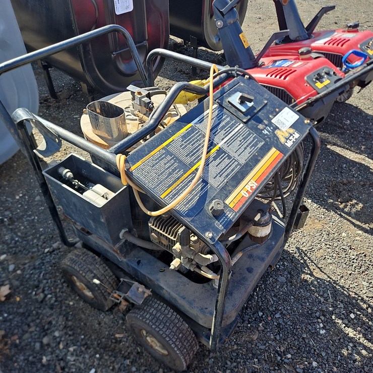MI-T-M HOT WATER PRESSURE WASHER