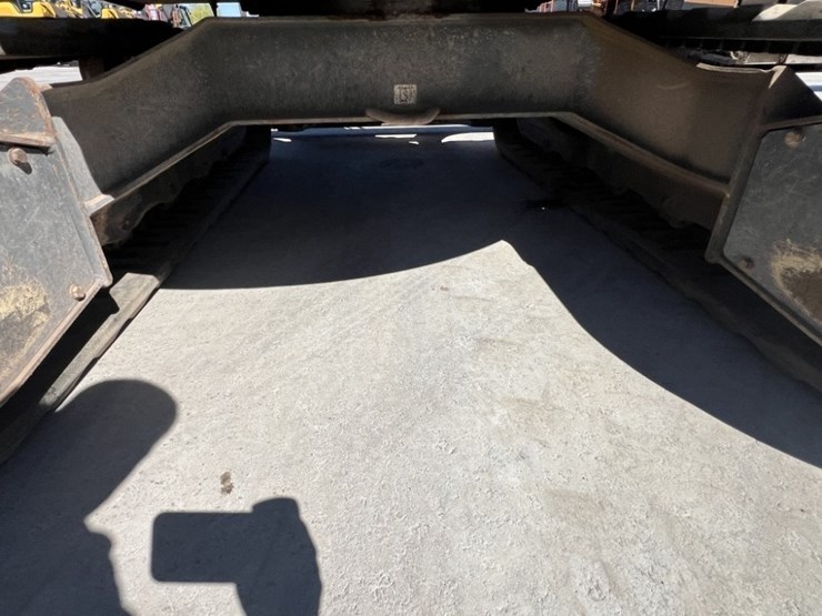 2013-volvo-ecr58-image-19