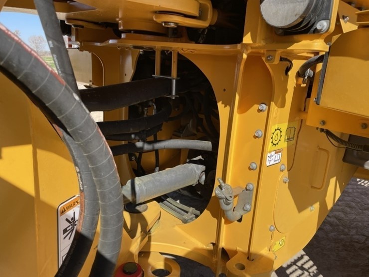 2023-volvo-l70h-image-22