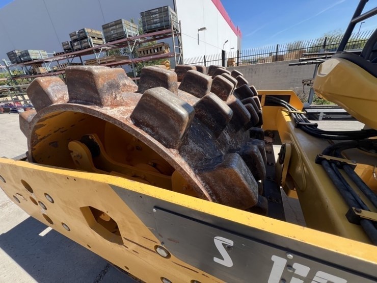 volvo-sd115b-image-11