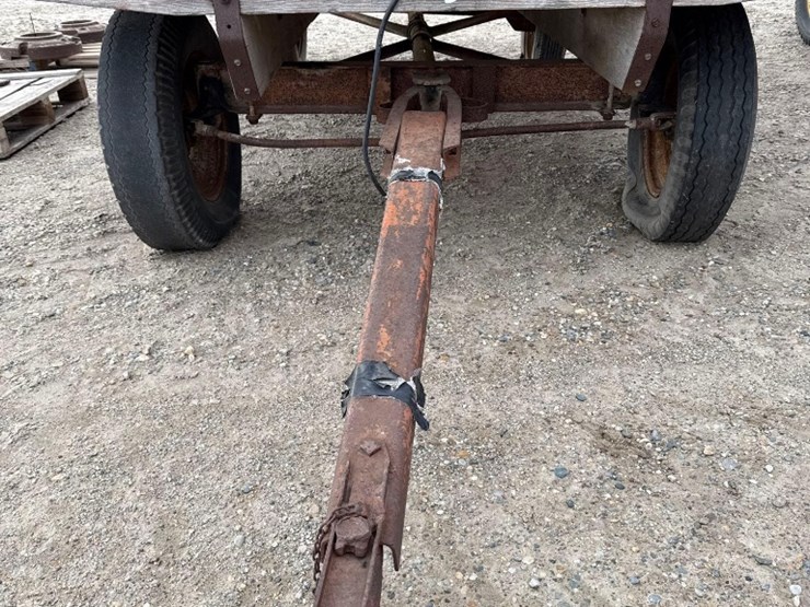 2212---wagon---12'-x-7'-(tax)---from-the-larry-polk-estate-image-2