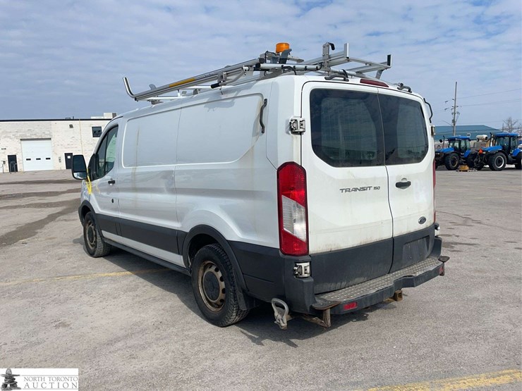 2015-ford-transit-image-7