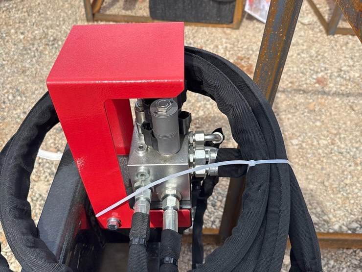 raytree-rabc44-brush-cutter-image-3