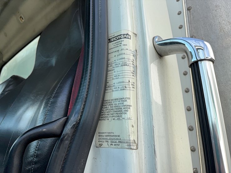 2016-international-durastar-4300-image-13