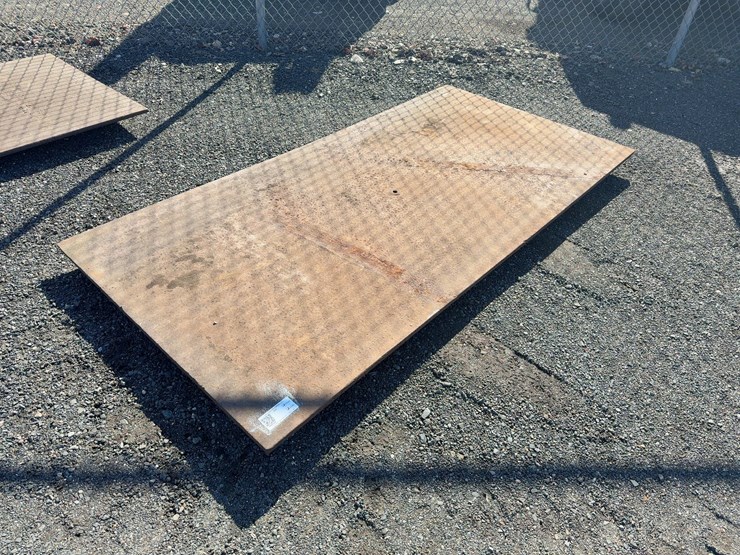 96"-x-48"-steel-road-plate-image-1