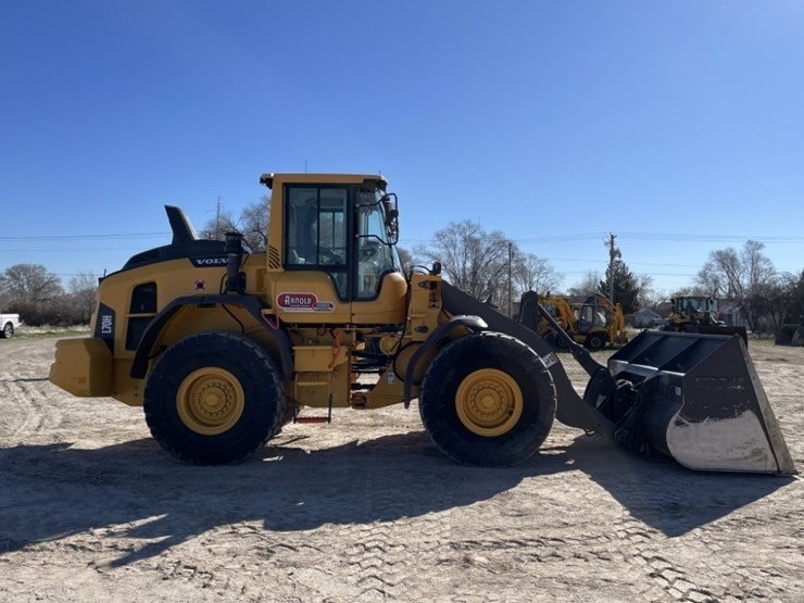 2023-volvo-l70h-image-6