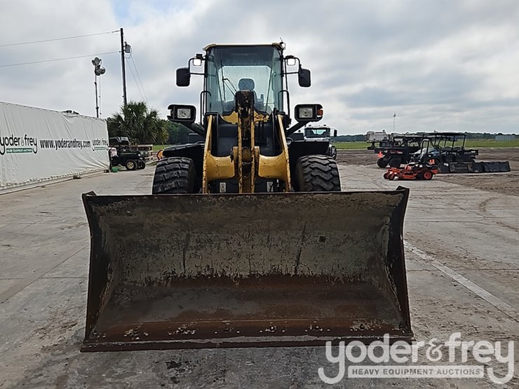 2014-komatsu-wa270-7-image-14