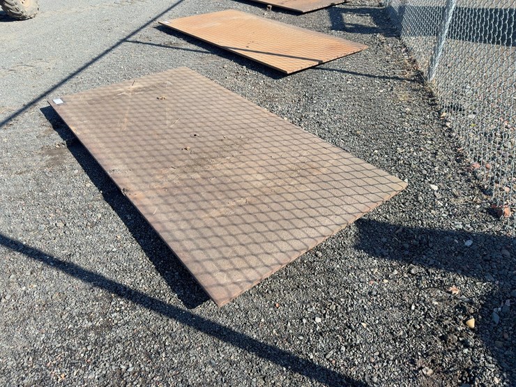 96"-x-48"-steel-road-plate-image-2