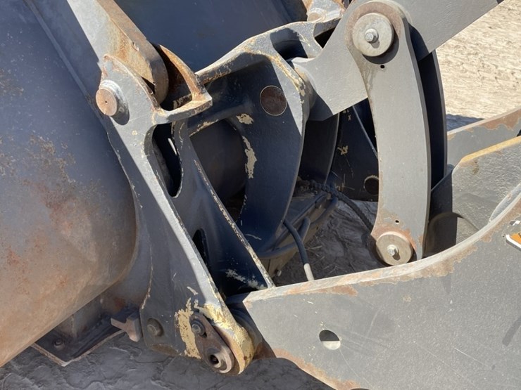 2024-volvo-l70h-image-18