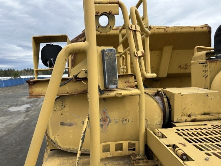 2009-caterpillar-ad55b-image-42