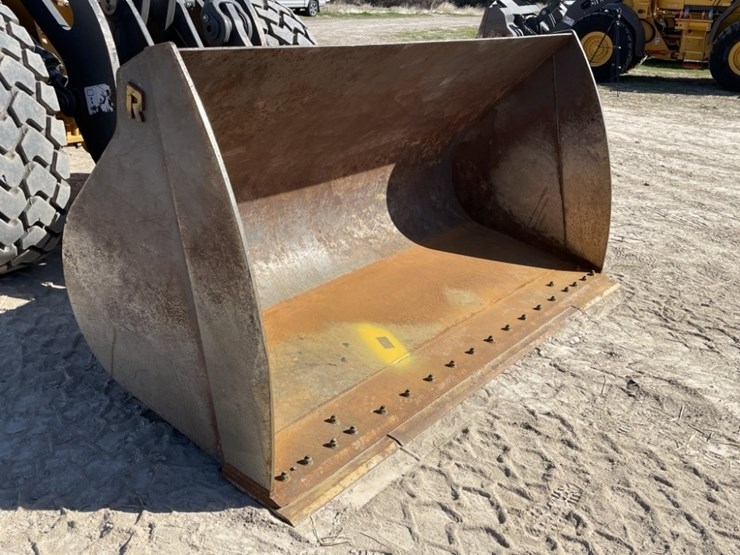 2024-volvo-l70h-image-13