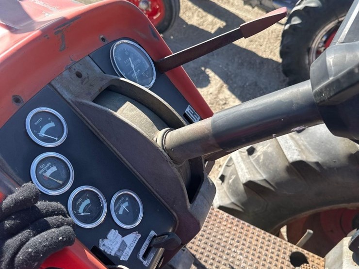 massey-ferguson-180-image-13