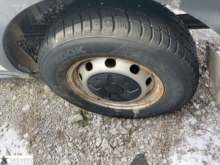 2016-ford-transit-image-5