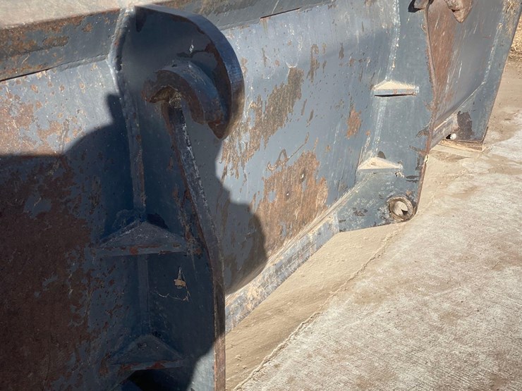 raveling-12ft-volvo-loader-mount-push-blade--1-owner-image-15