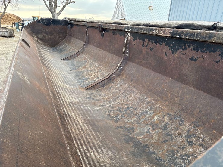 2015-smithco-side-dump-image-62