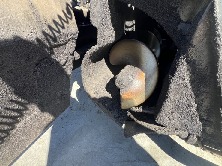 2021-leeboy-8520b-image-18