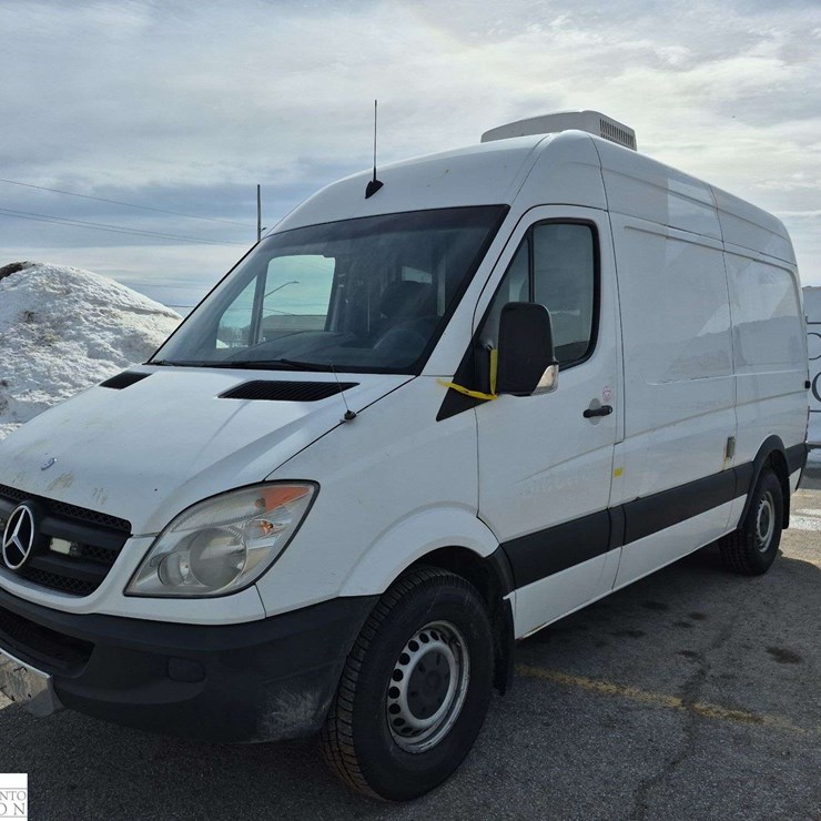 2013 MERCEDES-BENZ SPRINTER 2500
