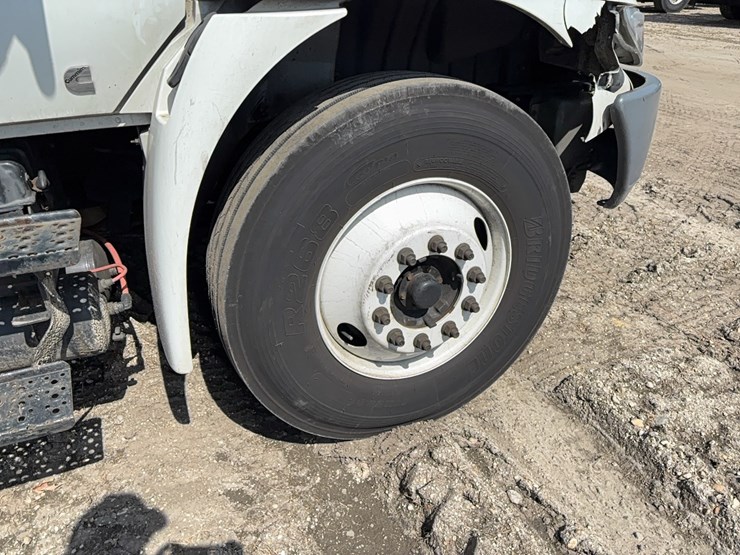 2020-international-mv607-image-9