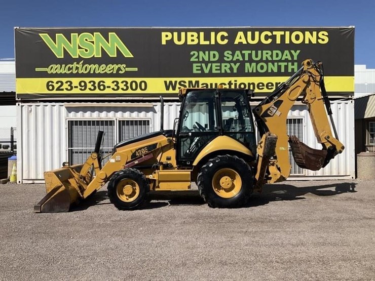 caterpillar-420e-image-1