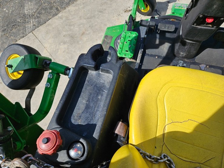 john-deere-1600-turbo-image-19