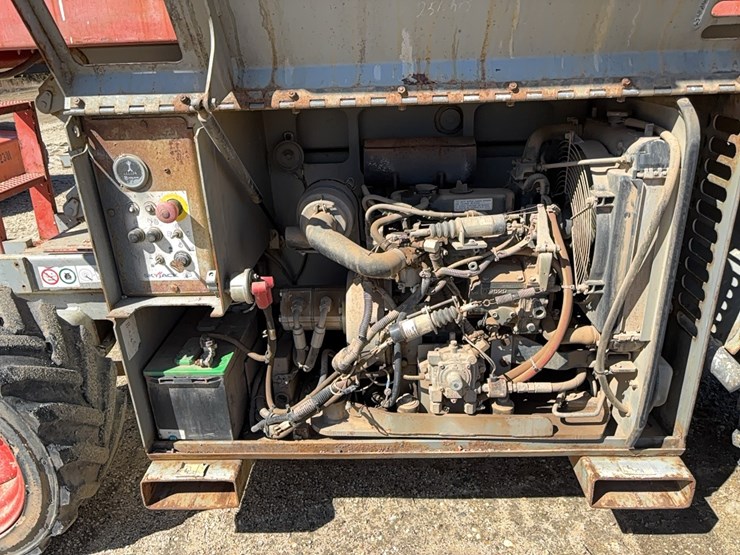 skyjack-sj6826rt-image-7