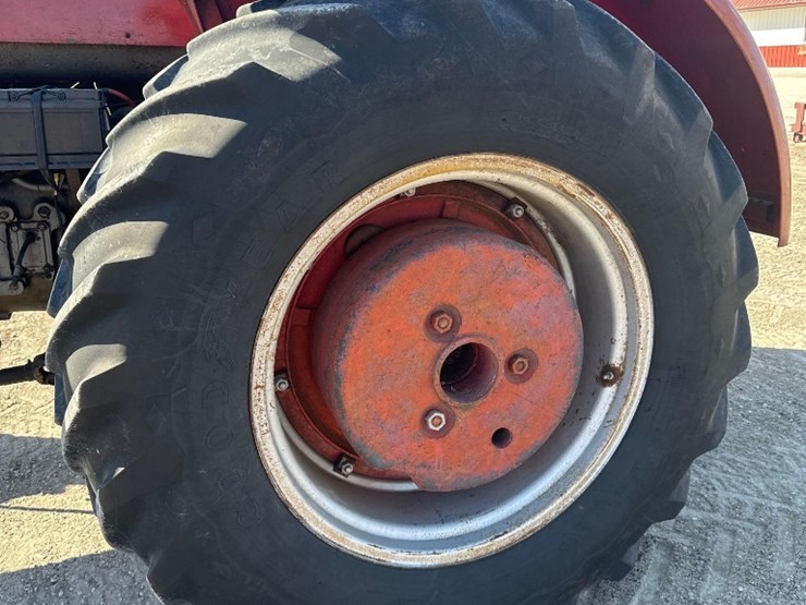 massey-ferguson-97-image-9