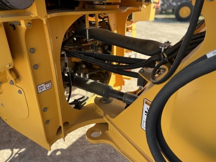 2024-volvo-l70h-image-23