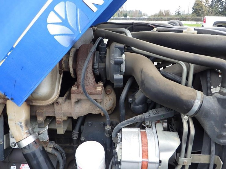 new-holland-t4060f-image-22