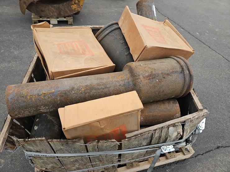 quantity-of-water-main-fittings-image-4