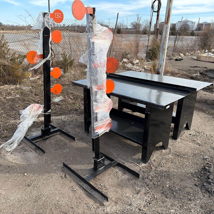 NEW 3/8IN. AR500 DUELING TREE SHOOTING TARGET NEW SUPPORT EQUIPMENT