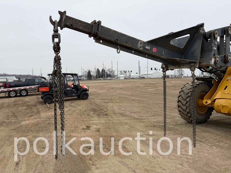 2092---wheel-loader-boom-attachment-image-3
