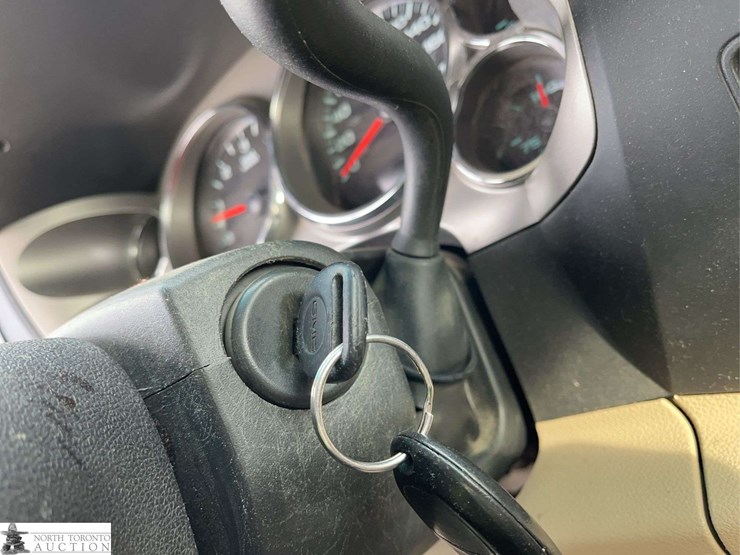 2011-gmc-sierra-1500-image-16