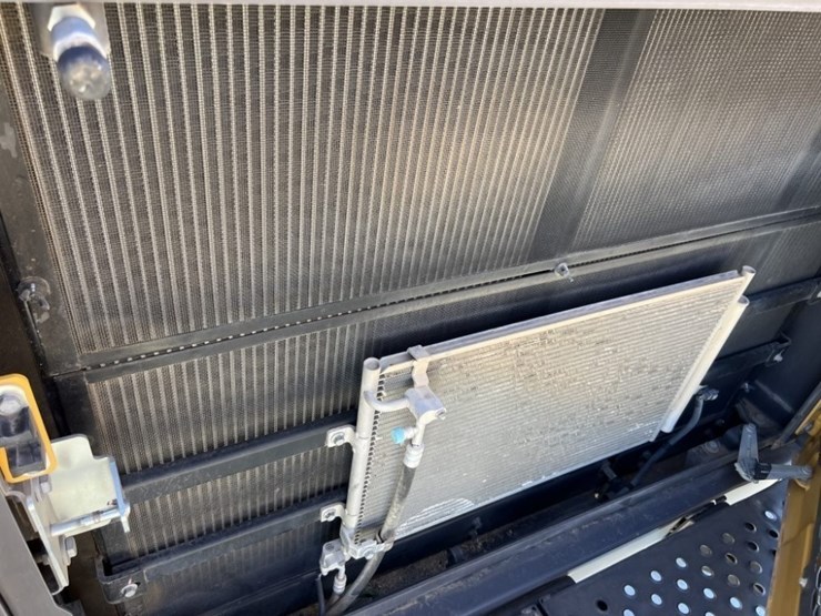 2019-volvo-ec380el-image-41