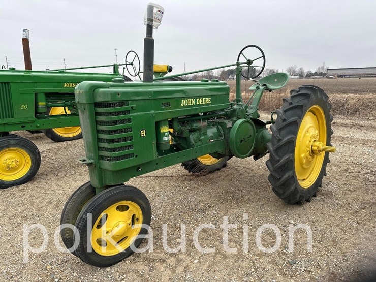 john-deere-h-image-1