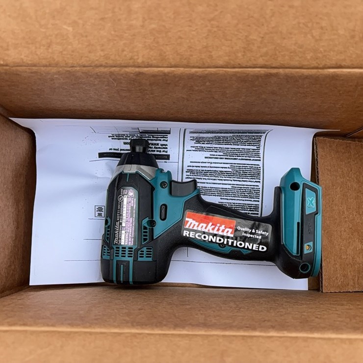 NEW MAKITA 18 V IMPACT DRIVER XDT11Z 1 YR FACTORY WARRANTY -RECON NEW SUPPORT EQUIPMENT